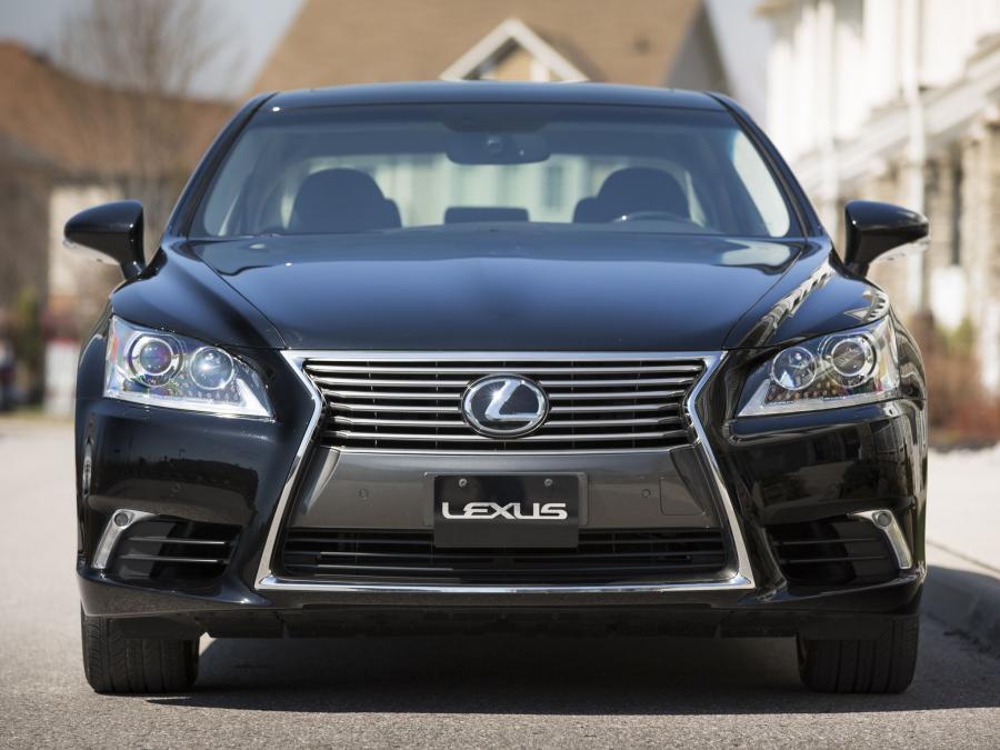  Lexus LS460 AWD 2012 года  (фото 4 из 16)